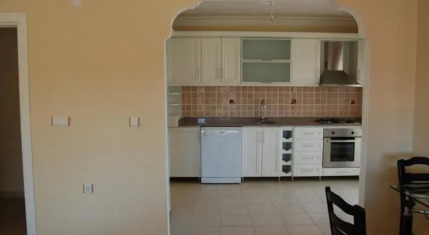 Euro Residence 0*