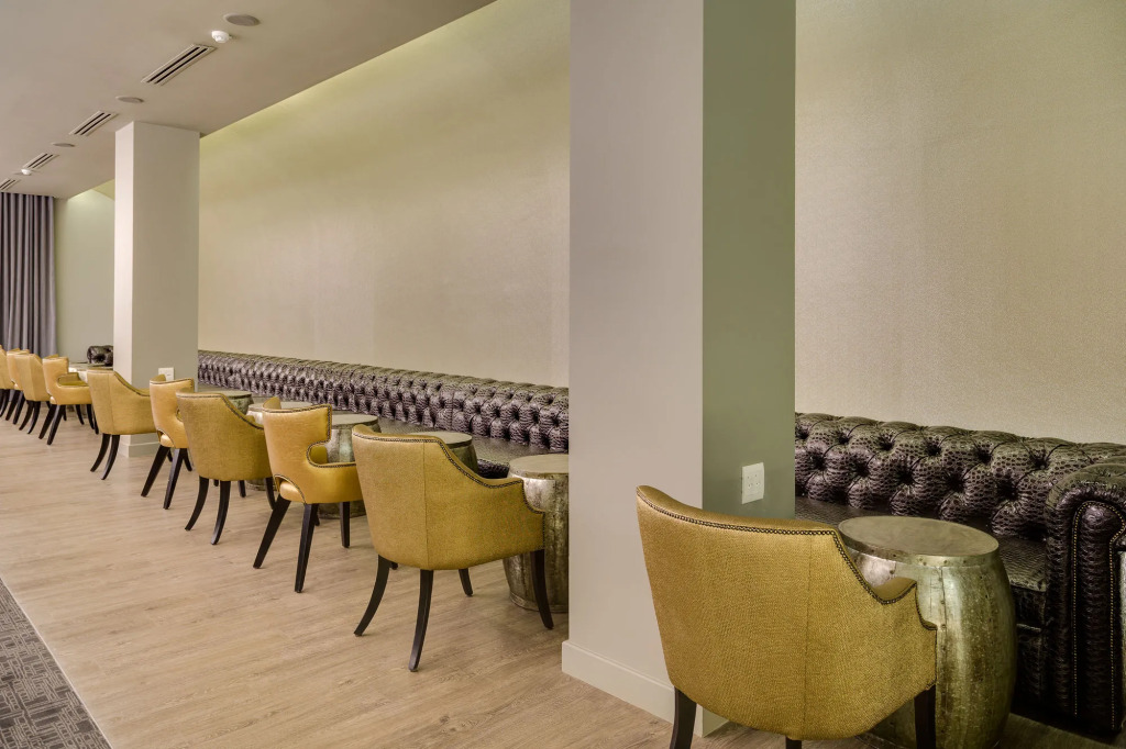 Protea Hotel Fire & Ice by Marriott Pretoria Menlyn 4*