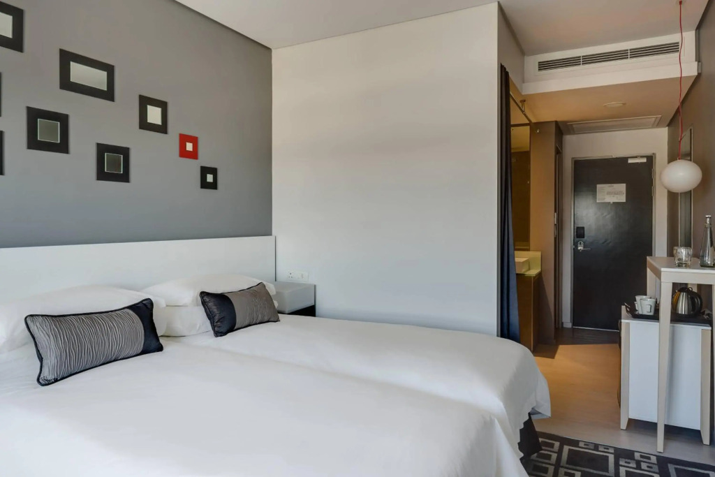 Protea Hotel Fire & Ice by Marriott Pretoria Menlyn 4*