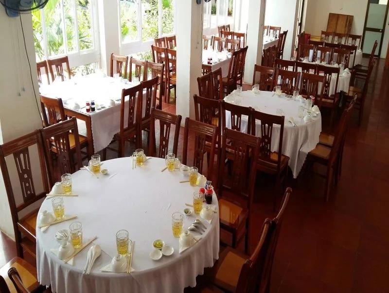 Ngan Hang Hotel 2*