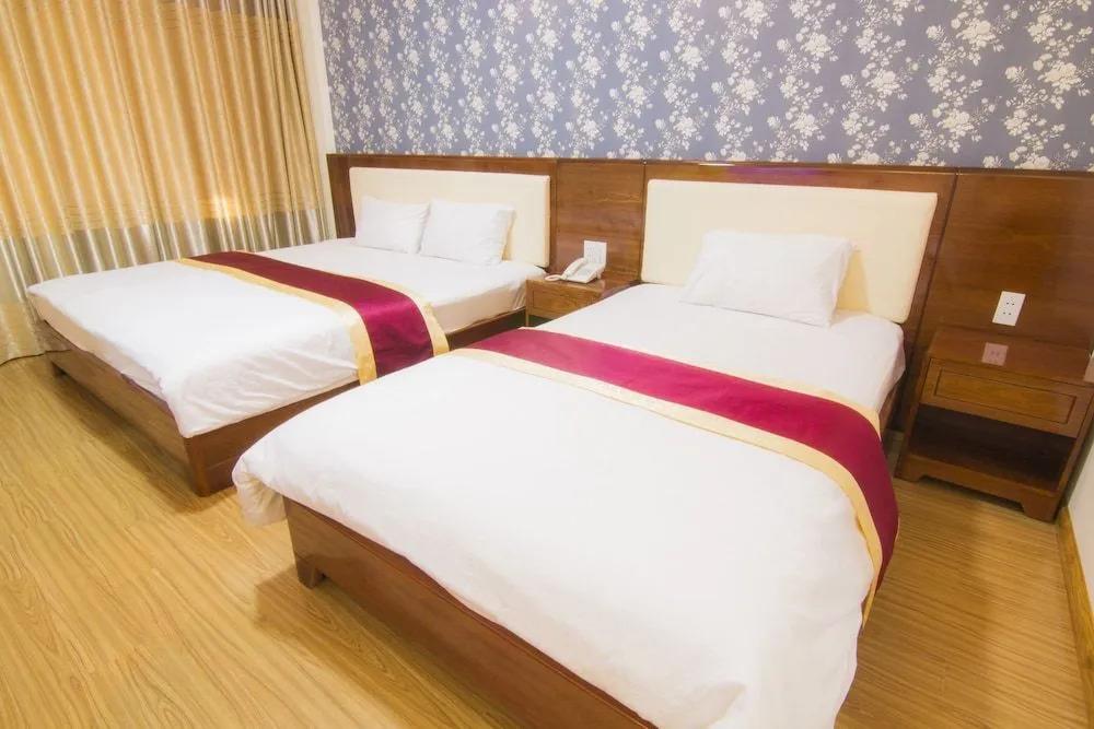 Ngan Hang Hotel 2*