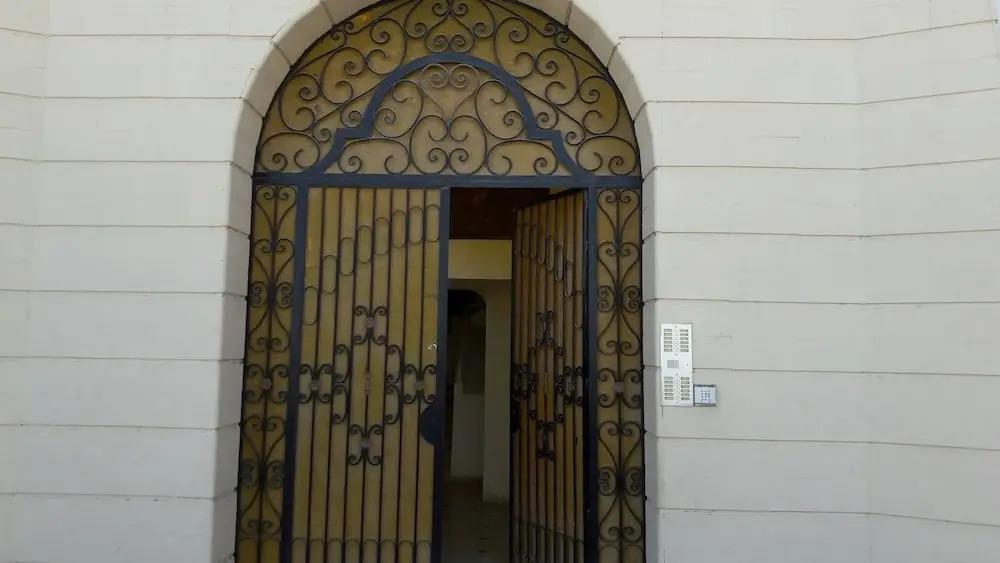 Rent Apartment In Tunis 0*