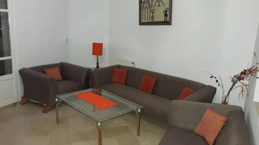 Rent Apartment In Tunis 0*