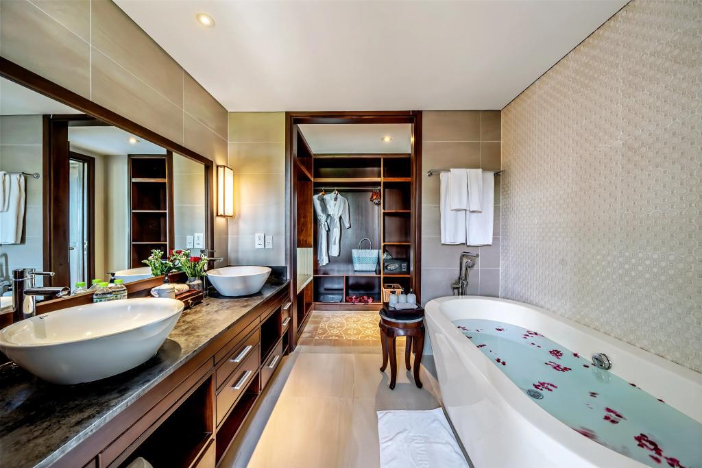 RiverTown Hoi An Resort & Spa 5*