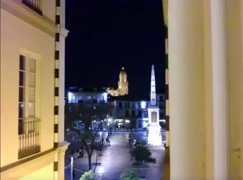 Plaza Picasso 0*