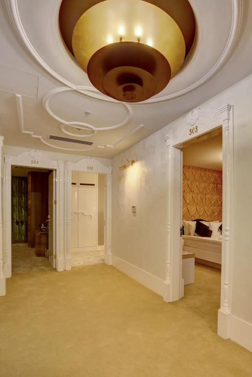 Golden Pars Hotel 0*