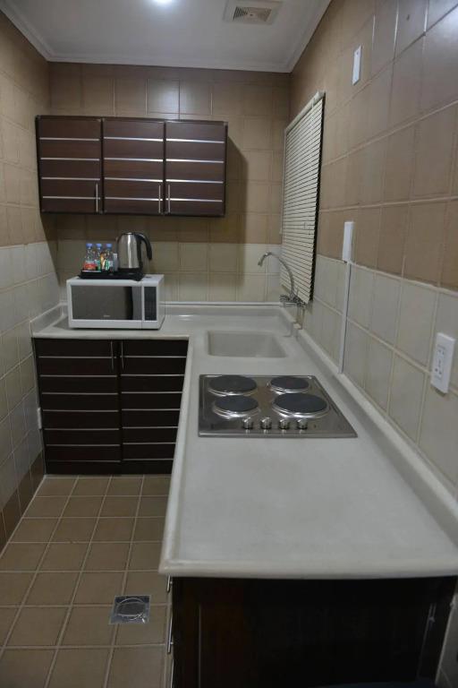 The First Tower Hotel Apartment 0*