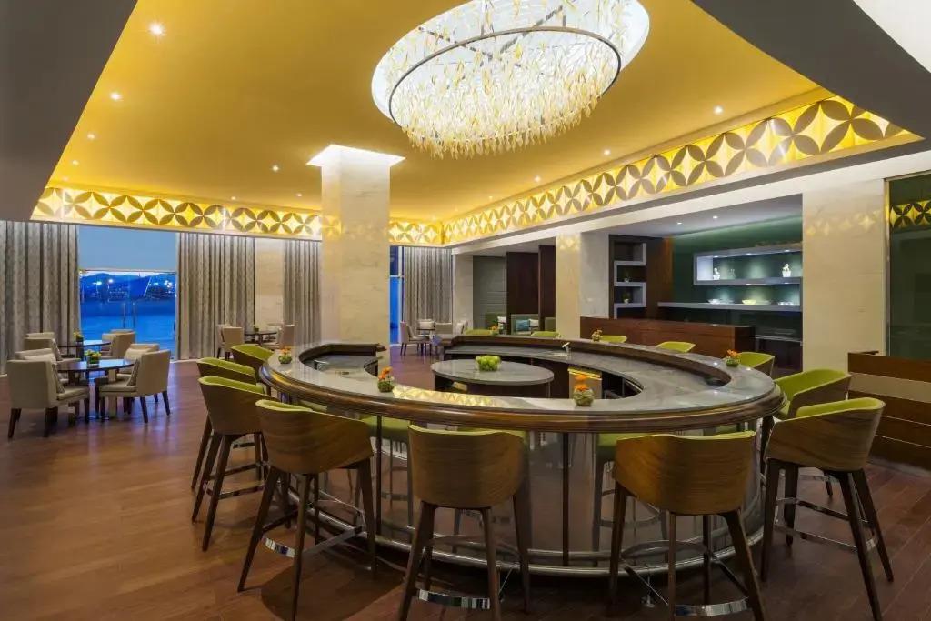 Millennium Hotel Hail 5*