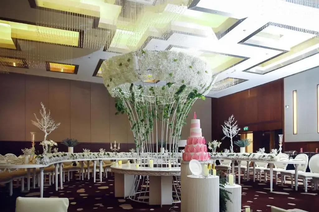 Millennium Hotel Hail 5*