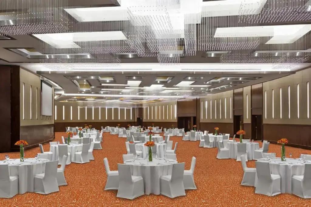 Millennium Hotel Hail 5*