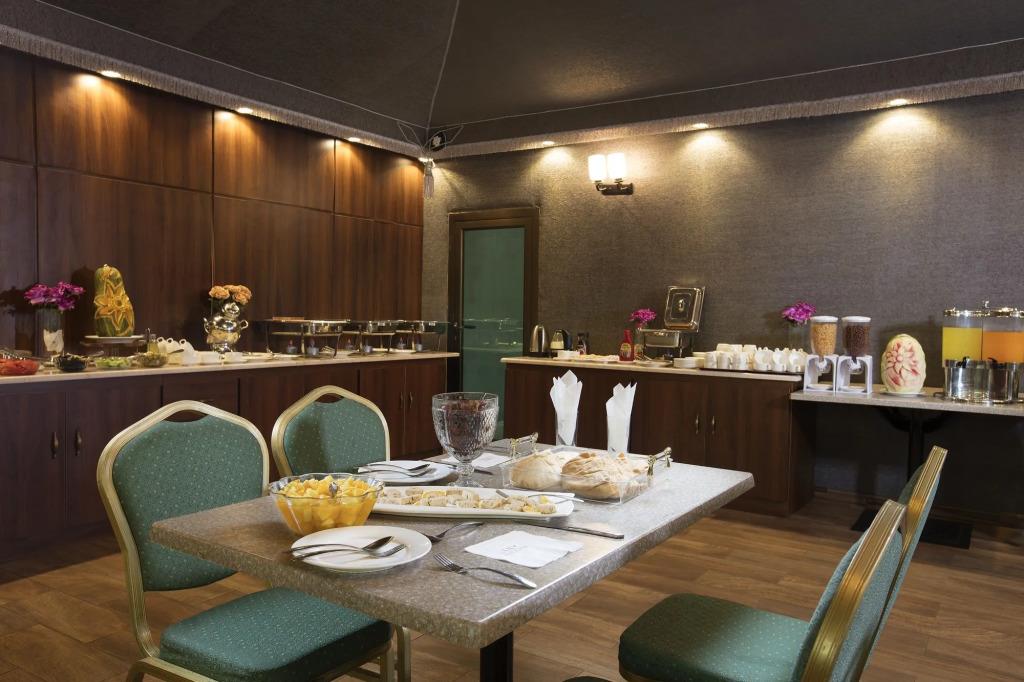 Palms Lily Hotel Suites 3*