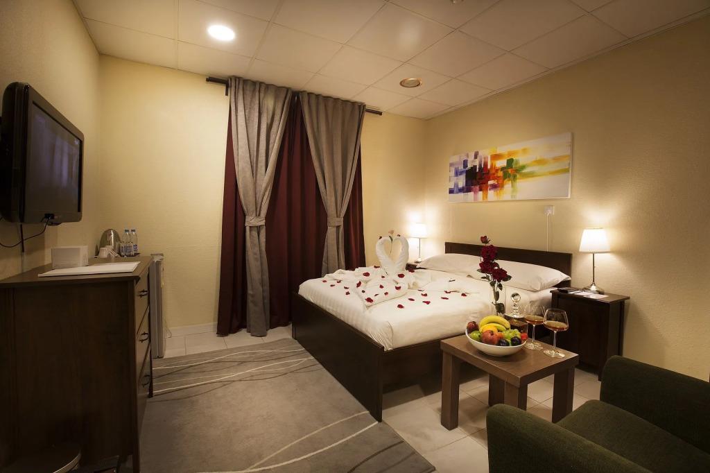 Palms Lily Hotel Suites 3*