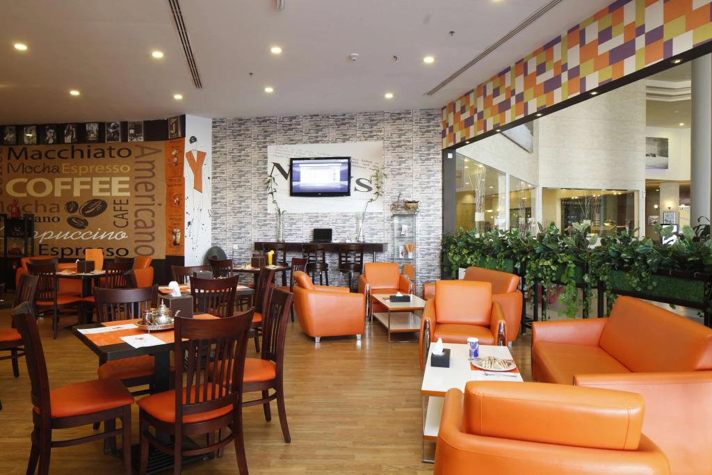 Golden Tulip Hail 4*