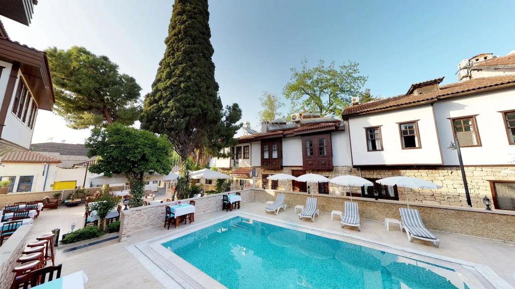Urcu Hotel 0*