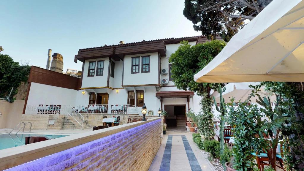Urcu Hotel 0*