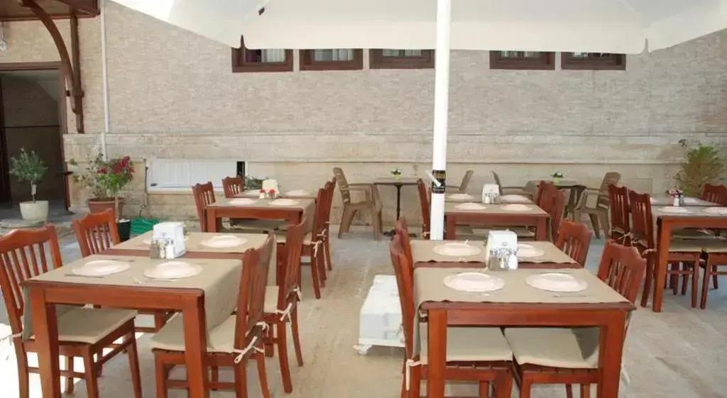 Urcu Hotel 0*