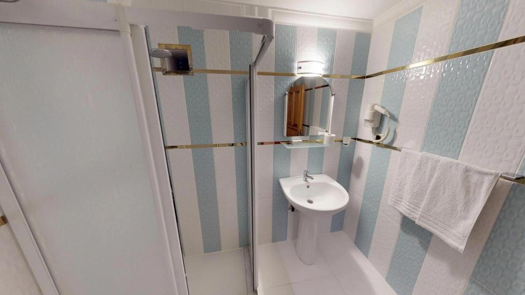 Urcu Hotel 0*