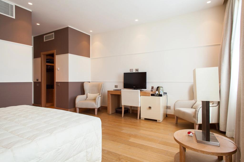 MarinaPlace Resort & Spa 4*