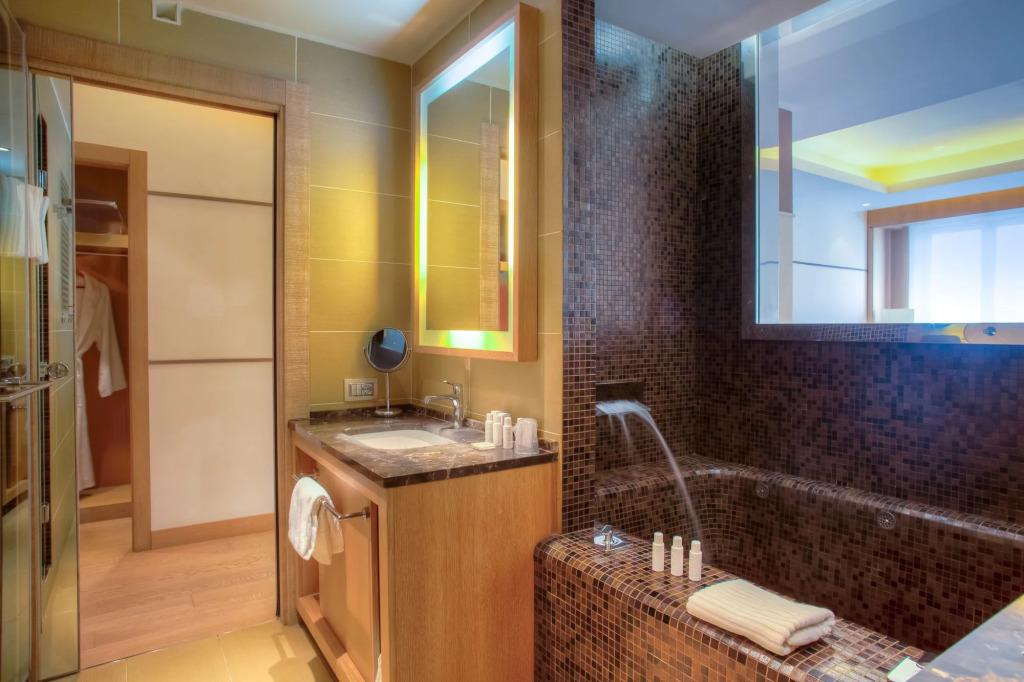 MarinaPlace Resort & Spa 4*