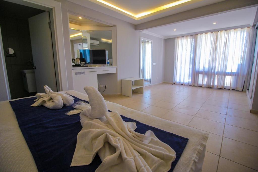 Bella Garden Hotel 0*