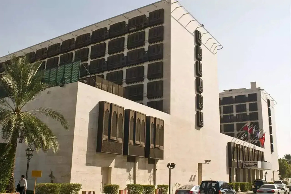 Radisson Blu Hotel, Jeddah 5*