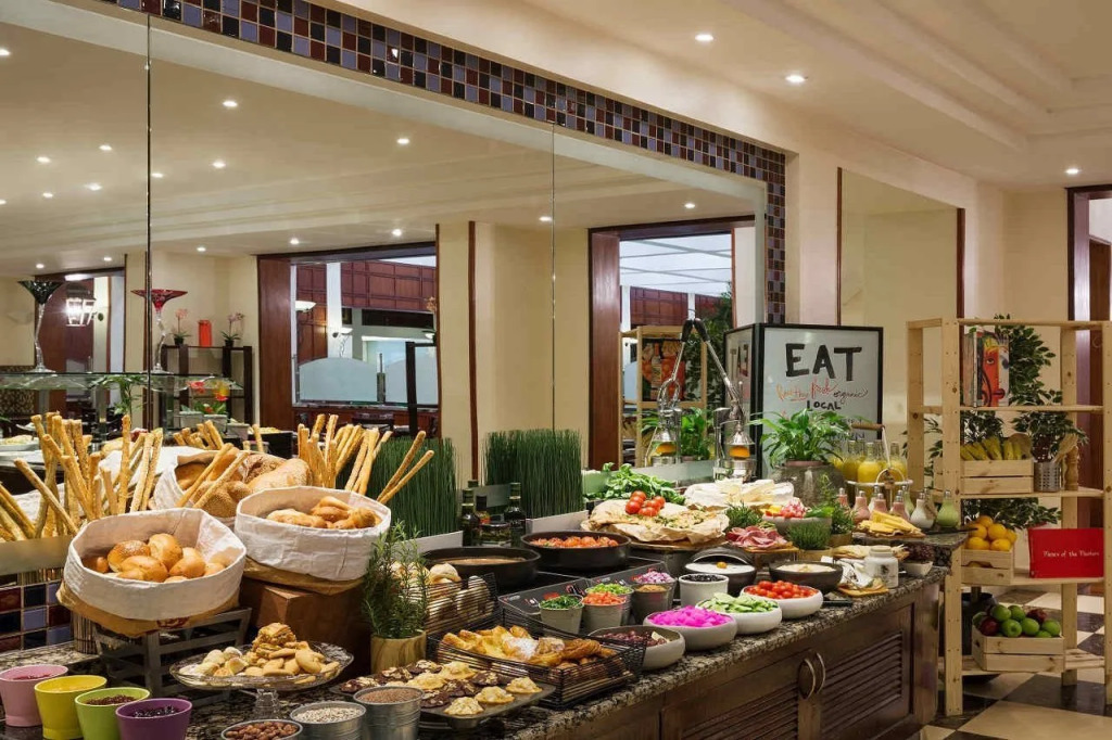 Radisson Blu Hotel, Jeddah 5*