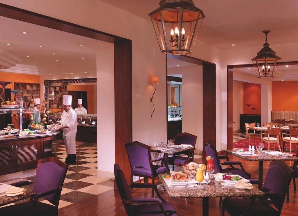 Radisson Blu Hotel, Jeddah 5*
