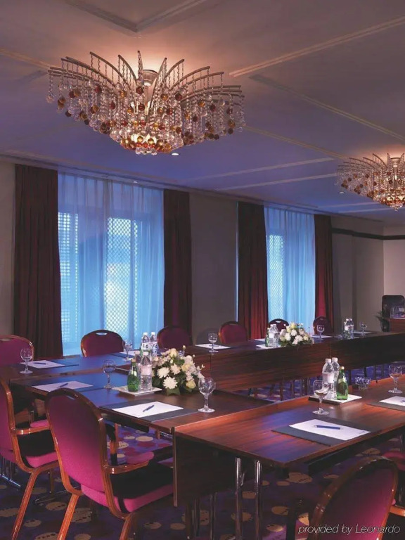 Radisson Blu Hotel, Jeddah 5*