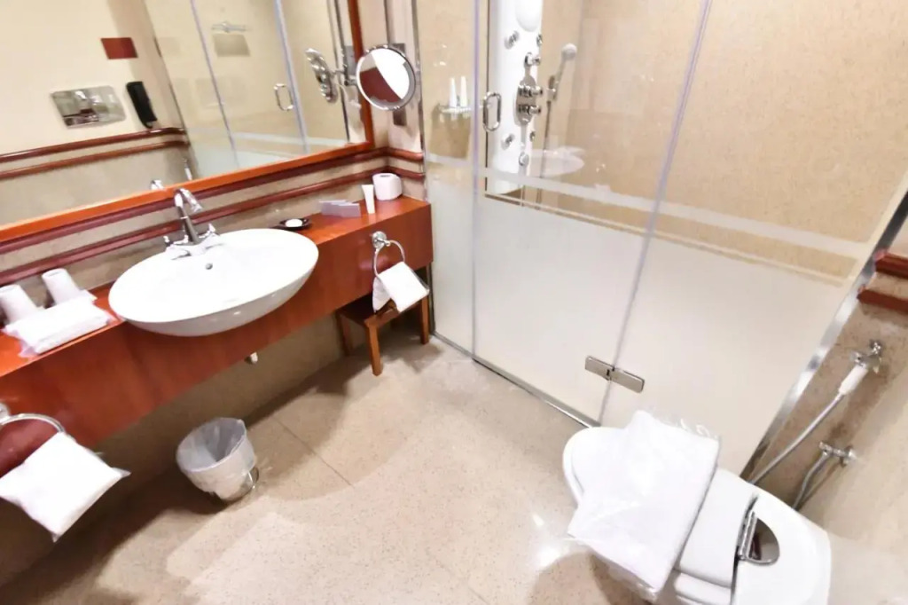 Rosewood Jeddah 5*