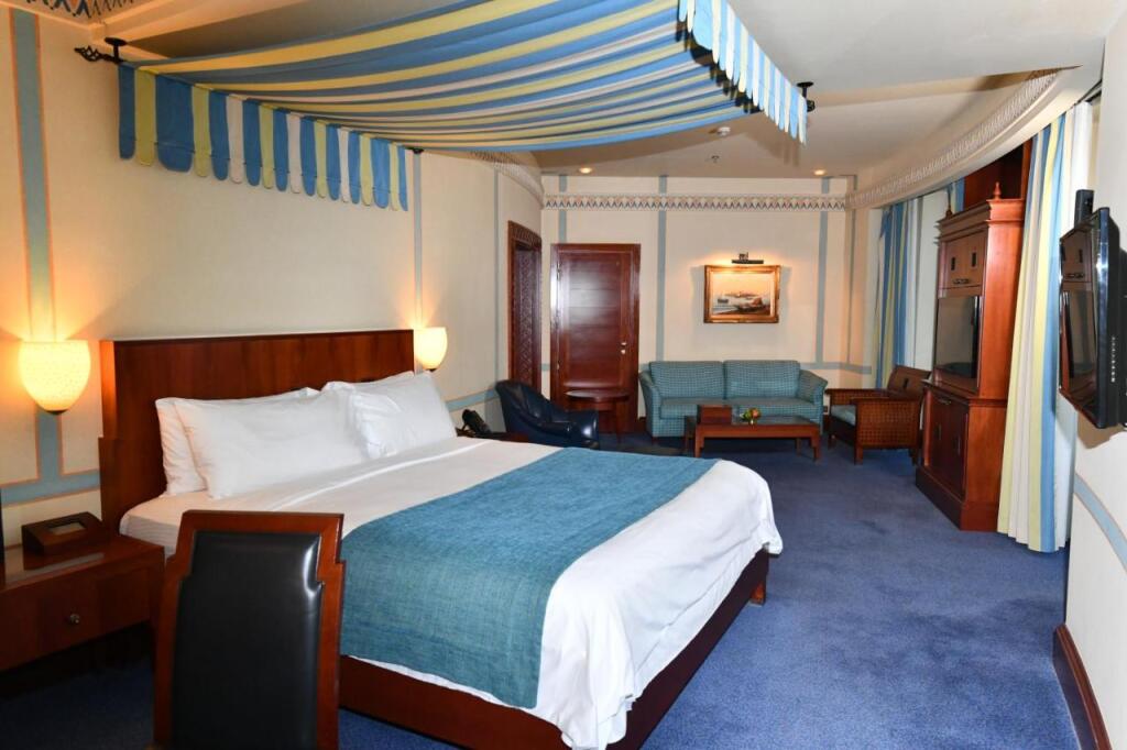 Rosewood Jeddah 5*