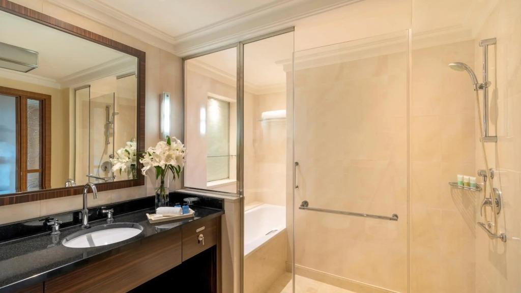 Movenpick Hotel Al Khobar 5*