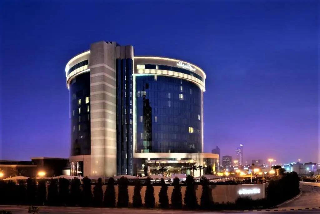 Movenpick Hotel Al Khobar 5*
