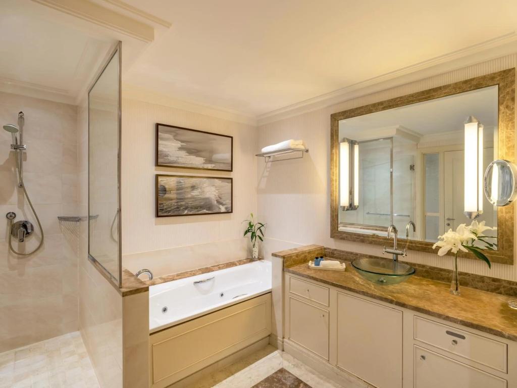 Movenpick Hotel Al Khobar 5*