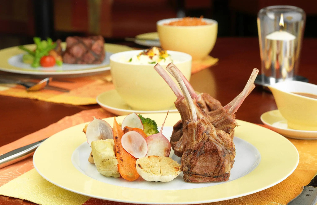 Crowne Plaza Jeddah by IHG 5*