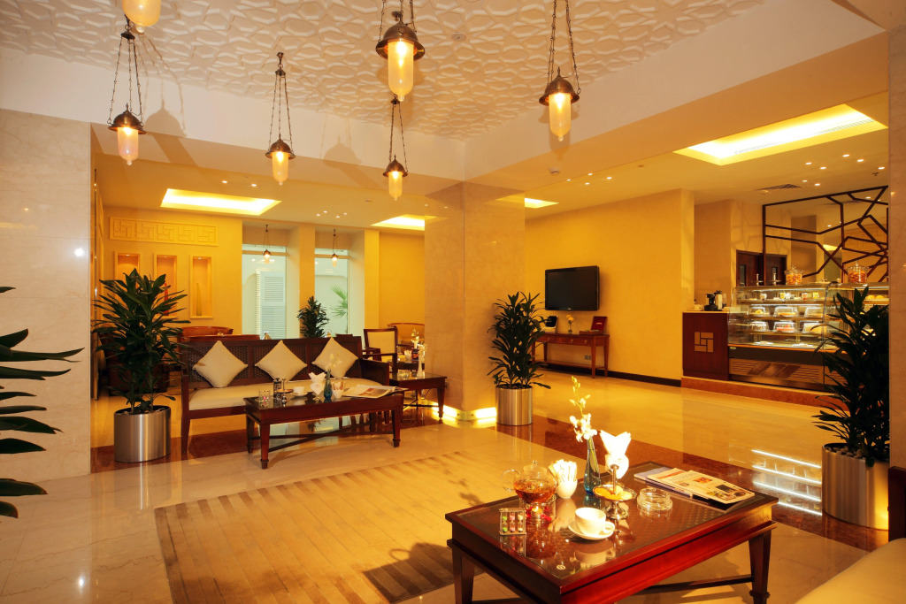 Crowne Plaza Jeddah by IHG 5*