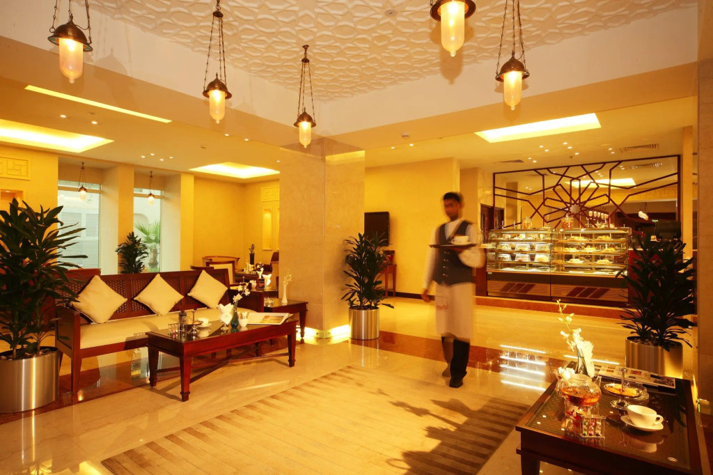 Crowne Plaza Jeddah by IHG 5*