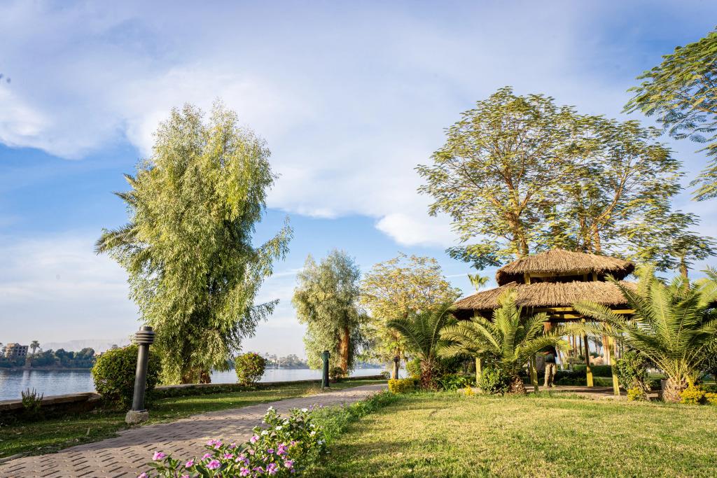 Курортный отель Jolie Ville Hotel & Spa Kings Island Luxor 5*