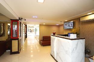 Lucky Palace Hotel 2*