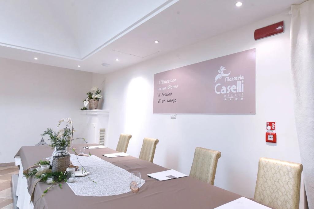 Relais Masseria Caselli 4*