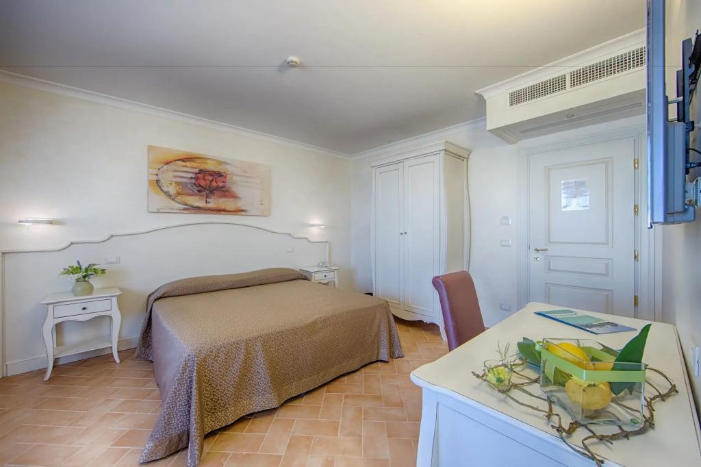 Relais Masseria Caselli 4*