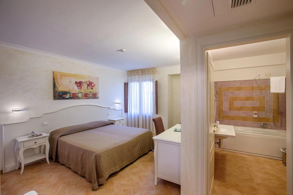 Relais Masseria Caselli 4*