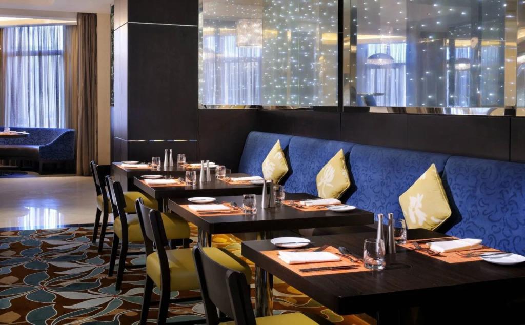 Courtyard by Marriott Riyadh Diplomatic Quarter 4*