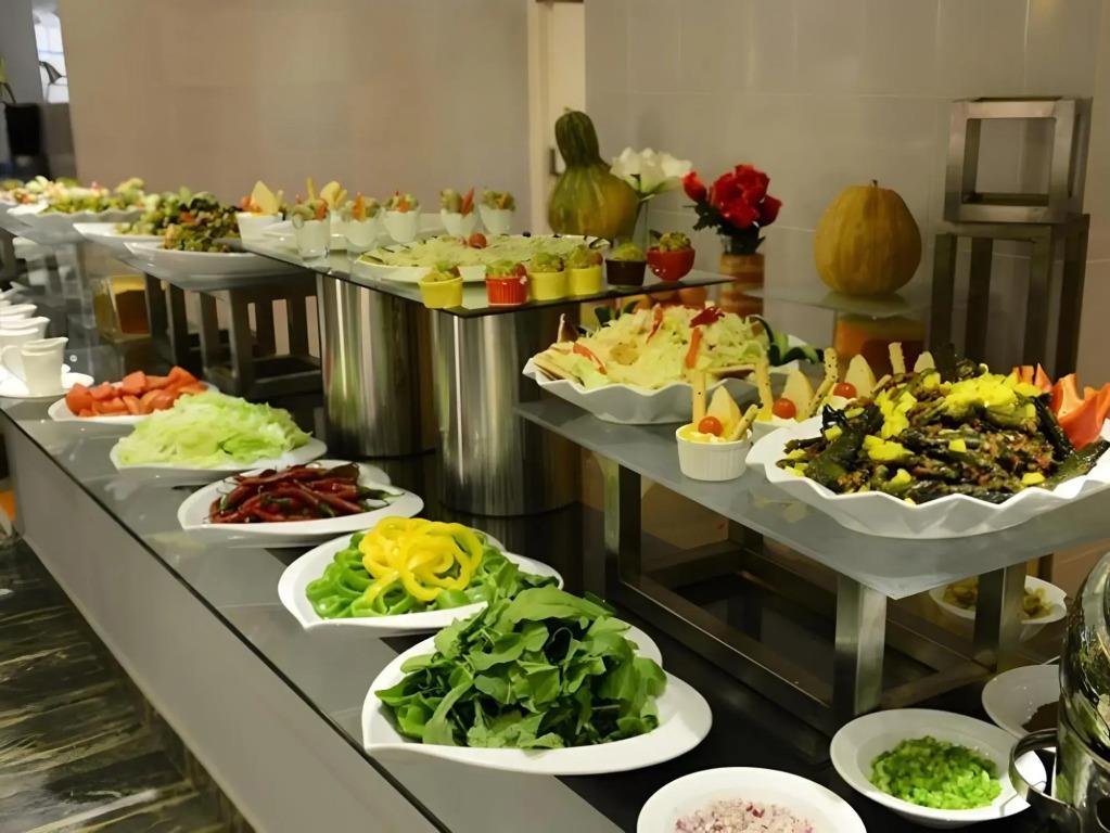 Mira Business Hotel 3*