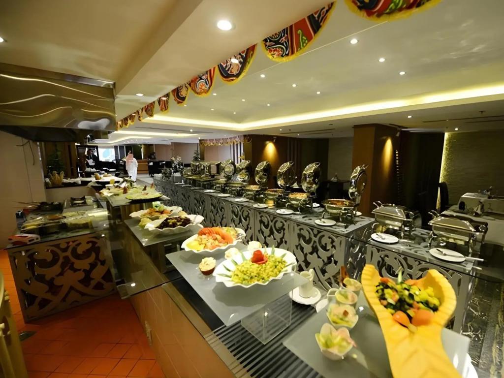 Mira Business Hotel 3*