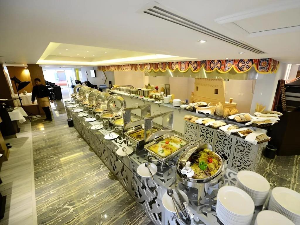 Mira Business Hotel 3*