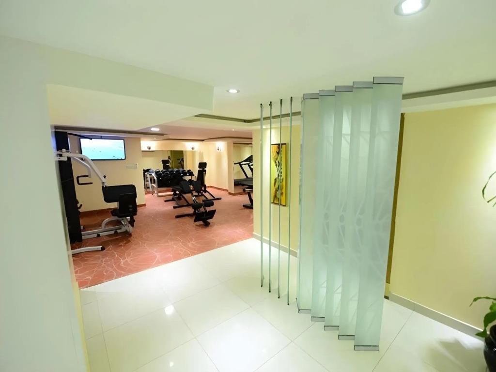 Mira Business Hotel 3*