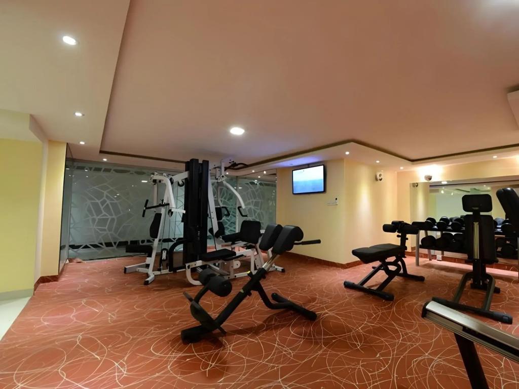 Mira Business Hotel 3*