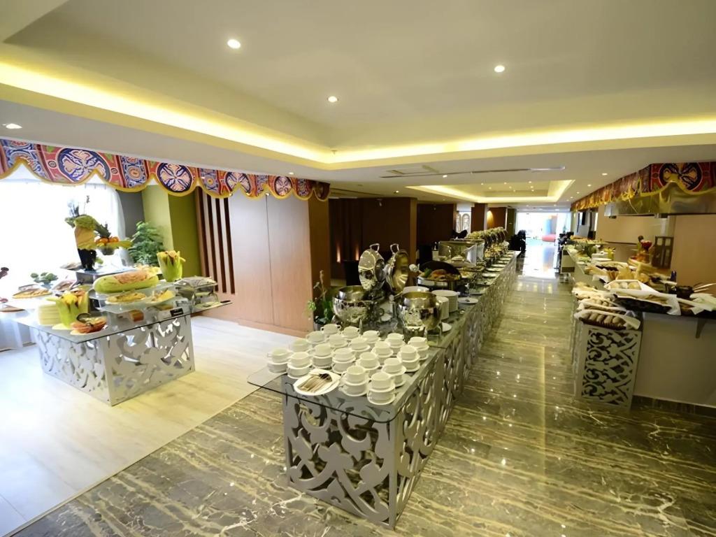 Mira Business Hotel 3*