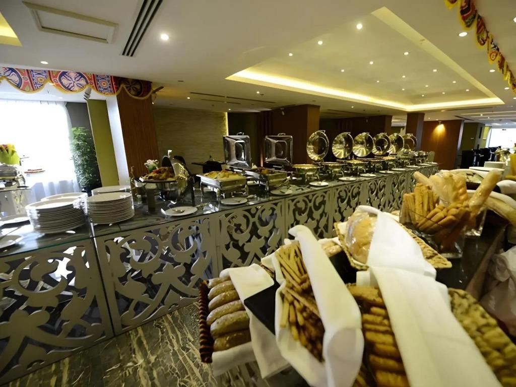 Mira Business Hotel 3*