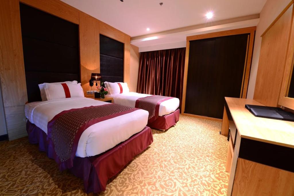 Mira Business Hotel 3*